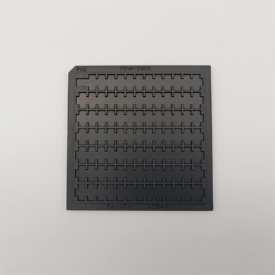 acheter Plateaux en plastique noirs de puce de paquet de gaufre de ROHS pour la matrice nue online manufacture
