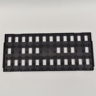 Un bon prix. Les plateaux IC BGA Black Jedec empilés sont conformes à l'équipement d'automatisation en ligne