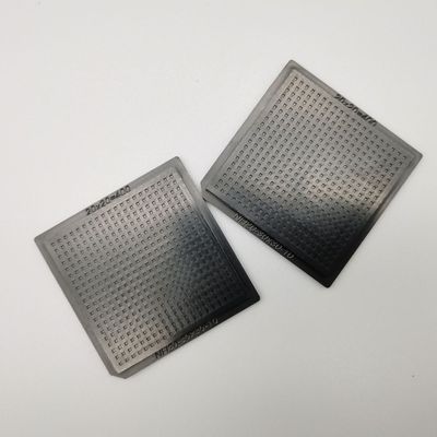 Un bon prix. Noir fait sur commande IC Chip Tray 400PCS de taille pour empaqueter les composants électroniques en ligne