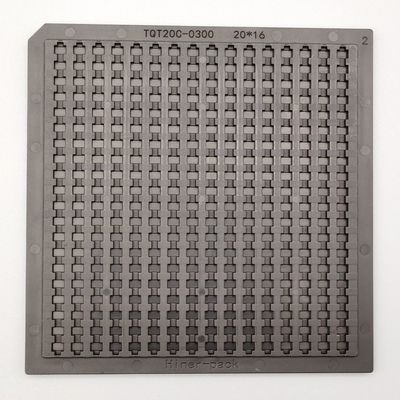 Un bon prix. Le perçage d'un tunnel spécial forment des plateaux de paquet de gaufre matériel d'ESD de 4 pouces en ligne
