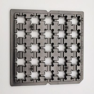 Un bon prix. Support standard de lentille de Chip Trays Eco Friendly For de paquet de gaufre de PC antistatique en ligne