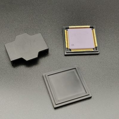 Un bon prix. Épaisseur simple du plateau 5.5mm de paquet de gaufre de l'ABS QFP de haute qualité en ligne