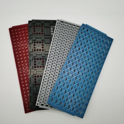 Un bon prix. Les plateaux de Jedec IC de preuve de chaleur d'OIN 9001 protègent la norme de PPE MPPO d'ESD de puce en ligne