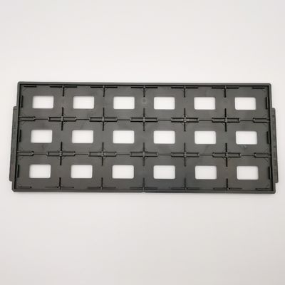 Un bon prix. Plateaux standard de Jedec d'injection de composants d'IC de transport avec grand de poche en ligne